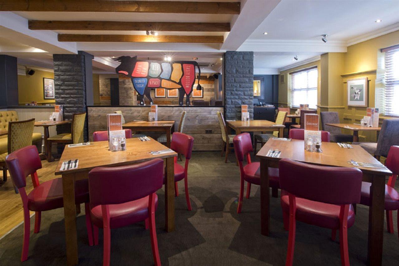 Premier Inn London Romford Exterior foto